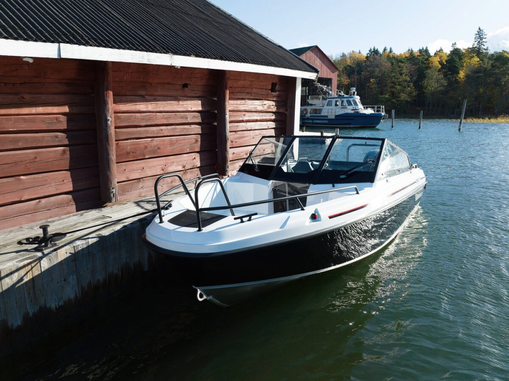 YAMARIN CROSS 62 BR VMAX 2024 motorový čln hliníkový