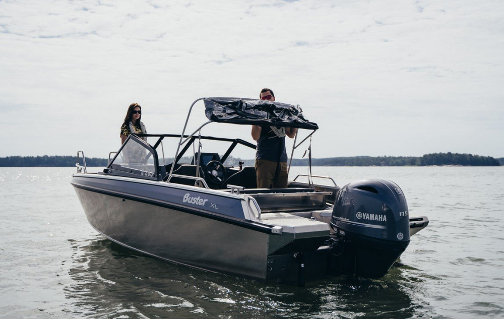BUSTER XL 2024 motorový čln hliníkový 6,05 m + YAMAHA F115 XB