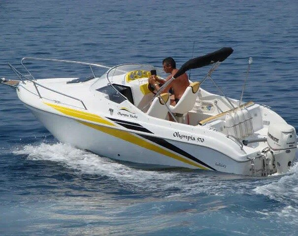 OLYMPIA YACHT 570 HOLIDAY motorový čln s nadštandadnou výbavou