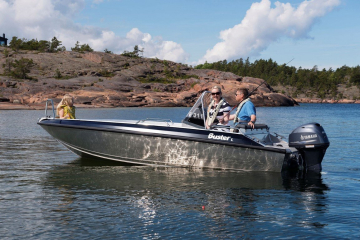 BUSTER L1 2024 motorový čln s bočnou konzolou 5,13 m + YAMAHA F50 FETL