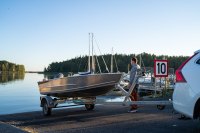 BUSTER XS motorový čln - 4,18 m