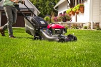 HONDA HRN 536 VY benzínová kosačka 53cm, autosytič, variabilná rýchlosť pojazdu, Versamow mulčovanie, spojka noža