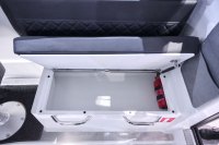 BUSTER MAGNUM CABIN 2024 motorový čln hliníkový 7,58 m + YAMAHA F300 XSBB