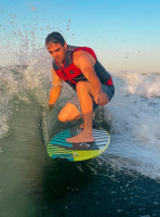 Spinera Wakesurfer 4ft8inch, 142 cm x 56 cm