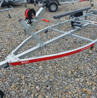 TEMADED Boat ECO B05 XL lodný príves na lyžinách 750kg