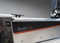 BUSTER XSr motorový čln s bočnou konzolou - 4,18 m