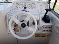 CROWNLINE 26 kajutová motorová yachta s prívesom