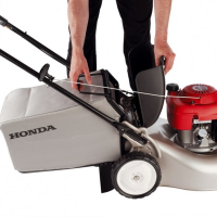 HONDA HRG 466 SKEH benzínová kosačka 46cm, autosytič, pojazd + olej zdarma