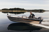 BUSTER S motorový čln  -  4,43 m