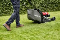 HONDA HRN 536 VK - benzínová kosačka 53cm, autosytič, variabilná rýchlosť pojazdu, Versamow mulčovanie