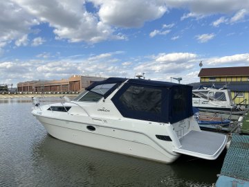 CRANCHI CRUISER 32 – komfortná kajutová motorová loď vo výbornom stave
