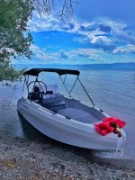 Slnečná paluba SeaStorm 17 – SunDeck