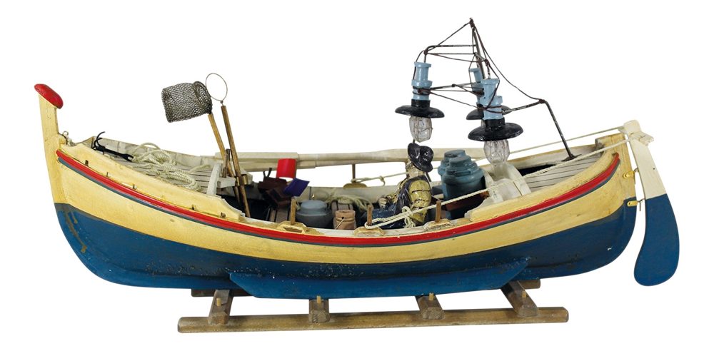 Model rybárskej lode drevený s detailmi – dĺžka 47 cm