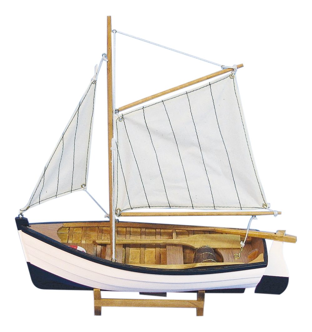 Model rybárskej lode drevený s látkovými plachtami – dĺžka 32 cm