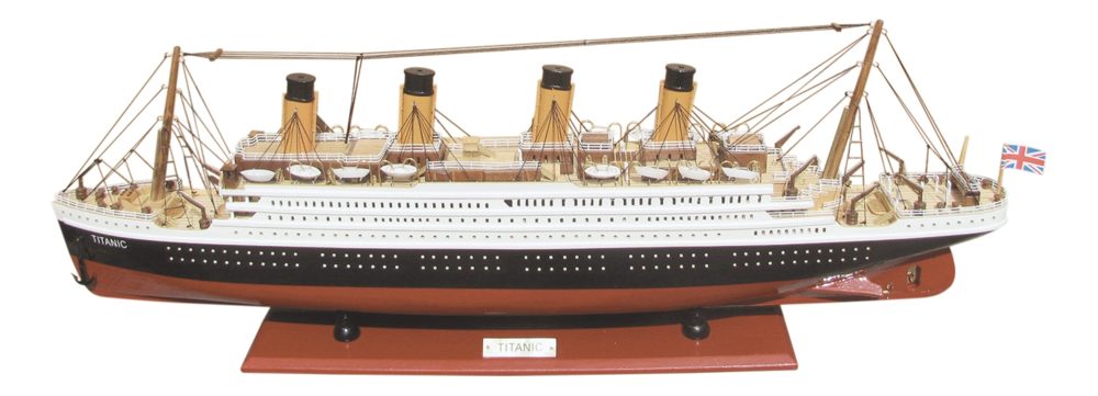 Model lode Titanic drevený – dĺžka 80 cm