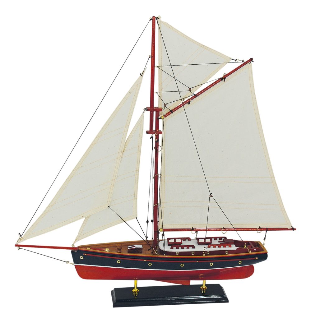 Model plachetnice, drevo s látkovými plachtami – dĺžka 58 cm, výška 59 cm