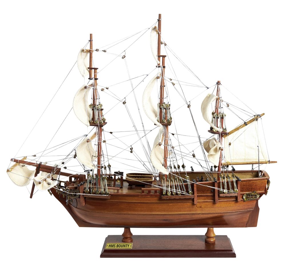Model obchodnej lode HMS Bounty z dreva a kovu – 49 × 16,5 × 44 cm
