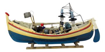 Model rybárskej lode drevený s detailmi – dĺžka 47 cm