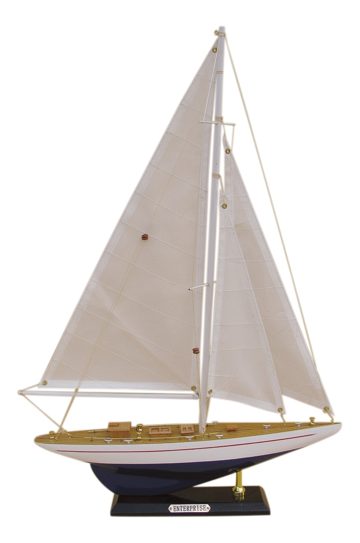 Model plachetnice Enterprise, drevo s látkovými plachtami – dĺžka 32 cm, výška 49 cm