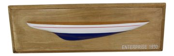 Polmodel jachty Enterprise na doske, drevo – 47,5 × 15,5 × 5 cm