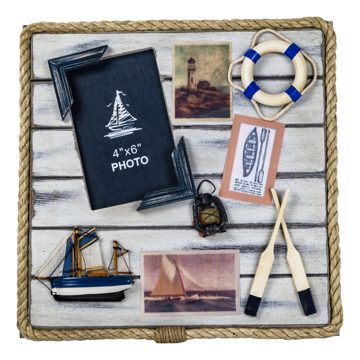 Fotorámik v námornom štýle na zavesenie, maľované drevo – 30 × 30 × 3 cm