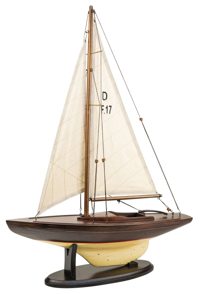 Model plachetnice, drevo s látkovými plachtami, slonovinová/hnedá – 42 × 11 × 55 cm