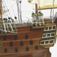 Model vojnovej lode HMS Victory z dreva a kovu – 49 × 16,5 × 44 cm
