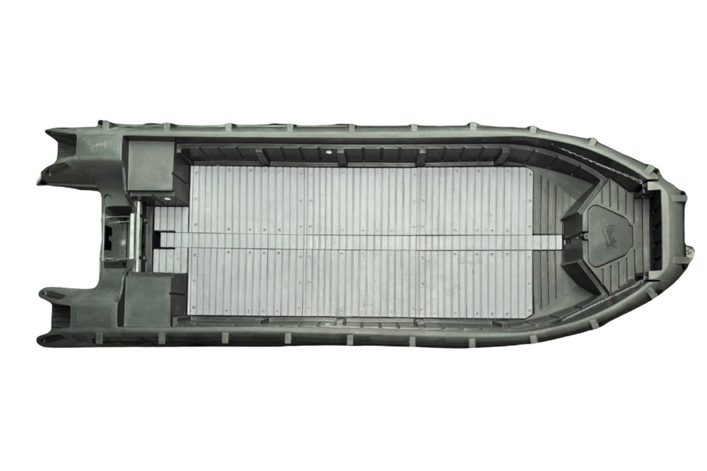 WHALY 620R plastový čln z polyetylénu - 6,20 m, 680 kg
