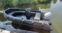WHALY 400 plastový čln z polyetylénu - 3,95 m, 210 kg