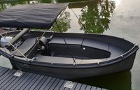WHALY 450 CLASSIC plastový čln z polyetylénu - 4,37 m, 390 kg