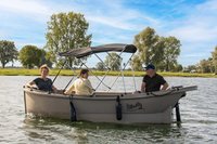 WHALY 450 CLASSIC plastový čln z polyetylénu - 4,37 m, 390 kg