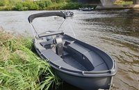 WHALY 450 CLASSIC plastový čln z polyetylénu - 4,37 m, 390 kg