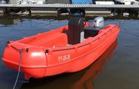 WHALY 455 plastový čln z polyetylénu - 4,50 m, 290 kg