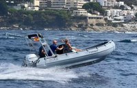 WHALY 500R80 plastový čln z polyetylénu - 4,99 m, 467 kg