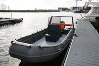 WHALY 620 plastový čln z polyetylénu - 6,20 m, 630 kg