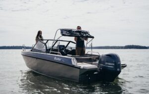 BUSTER XL motorový čln hliníkový - 6,05 m – Obrázok 12