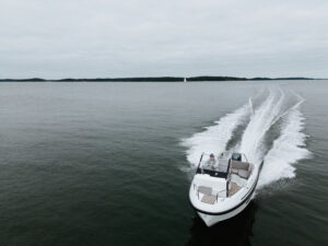 YAMARIN 59 SC 2024 motorový čln + YAMAHA F100LB – Obrázok 11