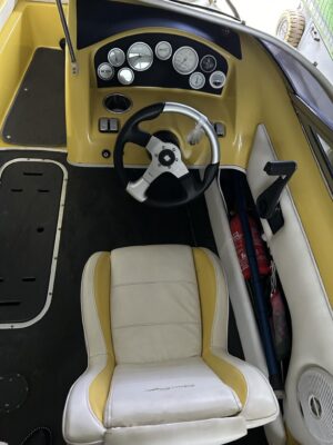 CHRIS CRAFT 177 CONCEPT motorový čln s prívesom – Obrázok 12