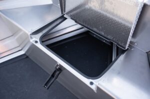 BUSTER L2 motorový čln s dvomi konzolami - 5,13 m – Obrázok 13