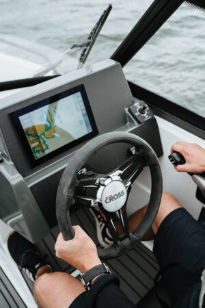 YAMARIN CROSS 57 BR VMAX 2024 motorový čln hliníkový – Obrázok 14