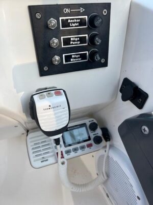 OLYMPIA 570 motorový čln s motorom EVINRUDE E90 - r.v.2012 – Obrázok 14