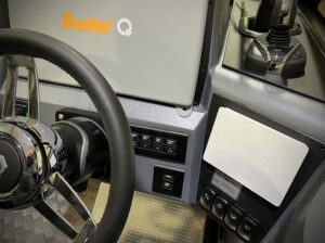 BUSTER SUPERMAGNUM 2024 motorový čln hliníkový 7,70 m + YAMAHA F300 XSB – Obrázok 14