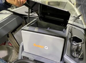 BUSTER SUPERMAGNUM 2024 motorový čln hliníkový 7,70 m + YAMAHA F300 XSB – Obrázok 15