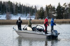 BUSTER XL motorový čln hliníkový - 6,05 m – Obrázok 17