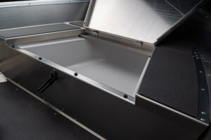 BUSTER XSr motorový čln s bočnou konzolou - 4,18 m – Obrázok 17