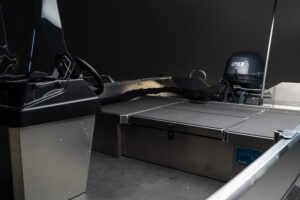 BUSTER XSr motorový čln s bočnou konzolou - 4,18 m – Obrázok 18