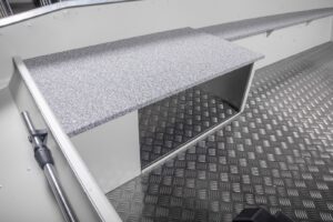 MARINE 500 F HD hliníkový čln - 5,0m, 275kg – Obrázok 19