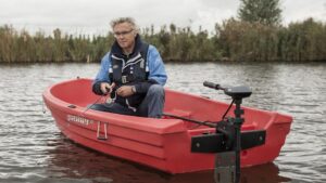 YAMAHA M32 elektromotor 42 lbs, 24V - variab.rýchlosť,digit.maximizér,merač batérie – Obrázok 7