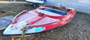 Laminátový motorový čln 4,5 m – Obrázok 3