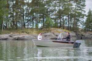 BUSTER S1 motorový čln s bočnou konzolou - 4,43 m – Obrázok 3